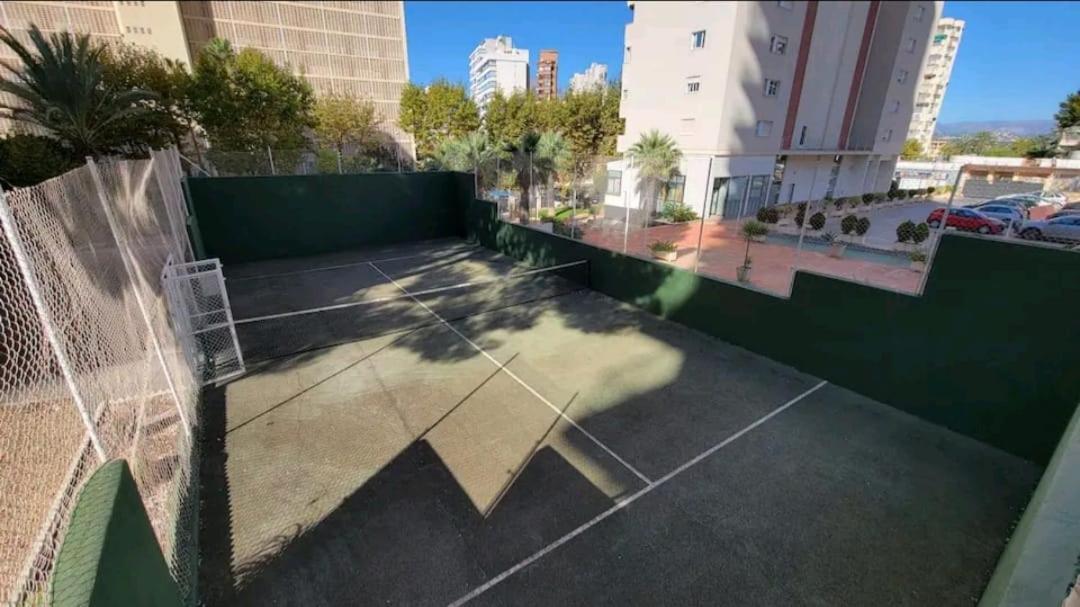 Vacanza Luxury Complex- Parking , Pool Only In The Summer , Rincon De Loix Apartment Benidorm Exterior photo
