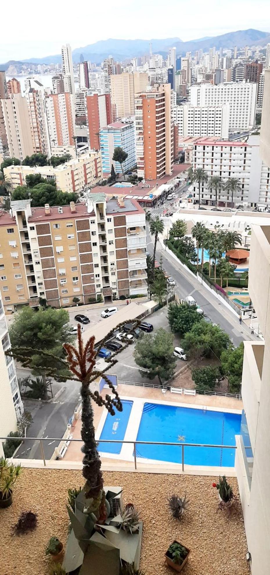 Vacanza Luxury Complex- Parking , Pool Only In The Summer , Rincon De Loix Apartment Benidorm Exterior photo