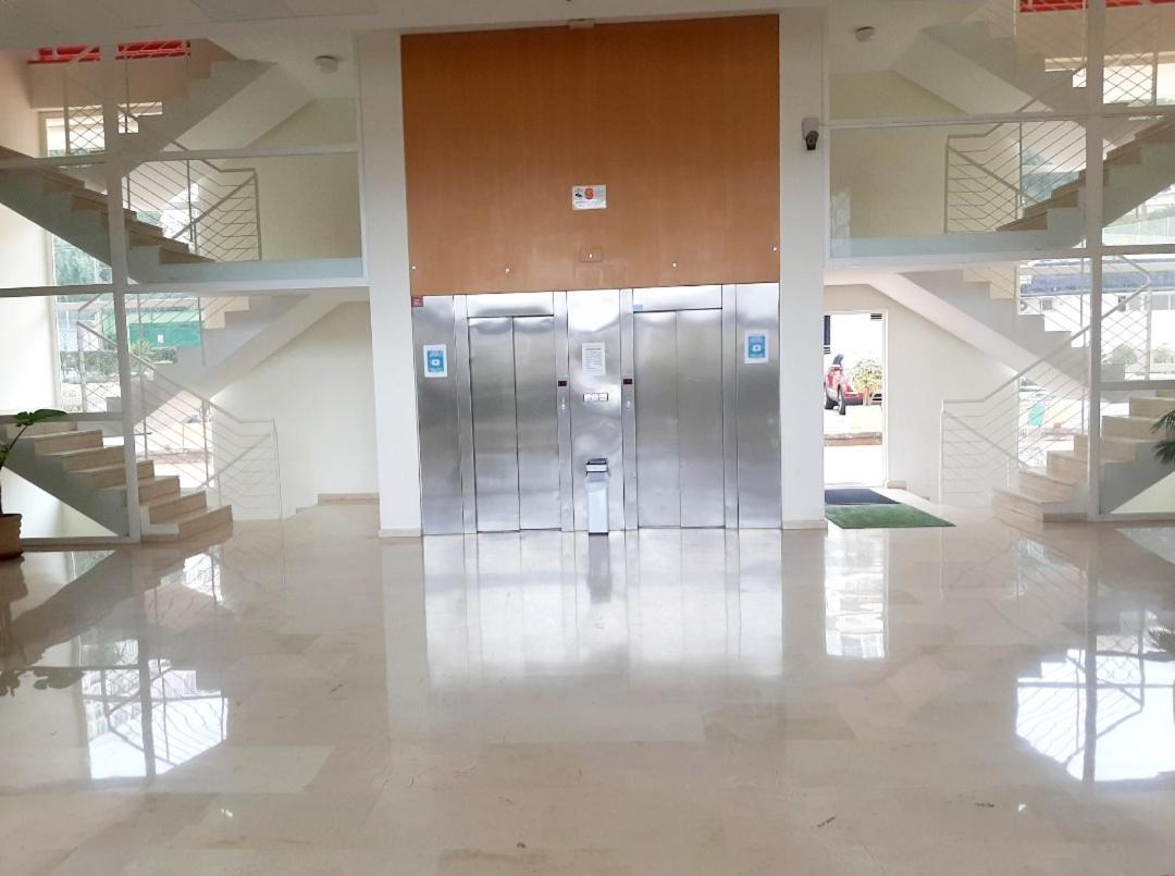 Vacanza Luxury Complex- Parking , Pool Only In The Summer , Rincon De Loix Apartment Benidorm Exterior photo